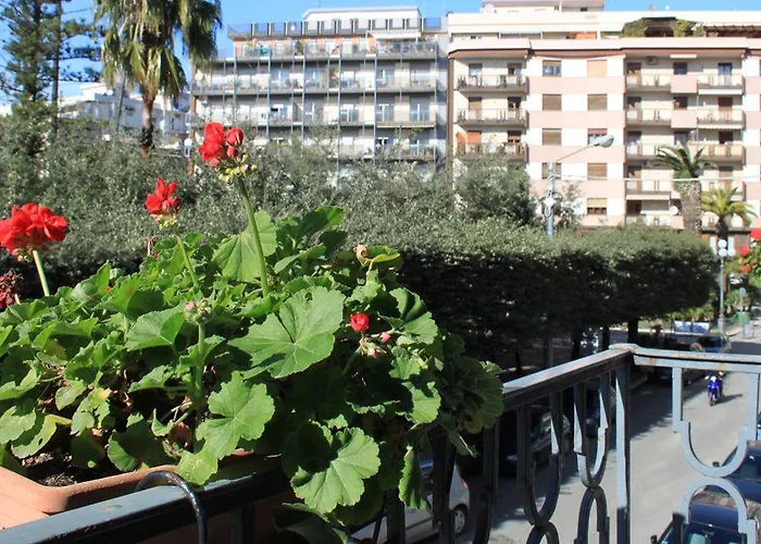 Domus Angela Couette-café 3*